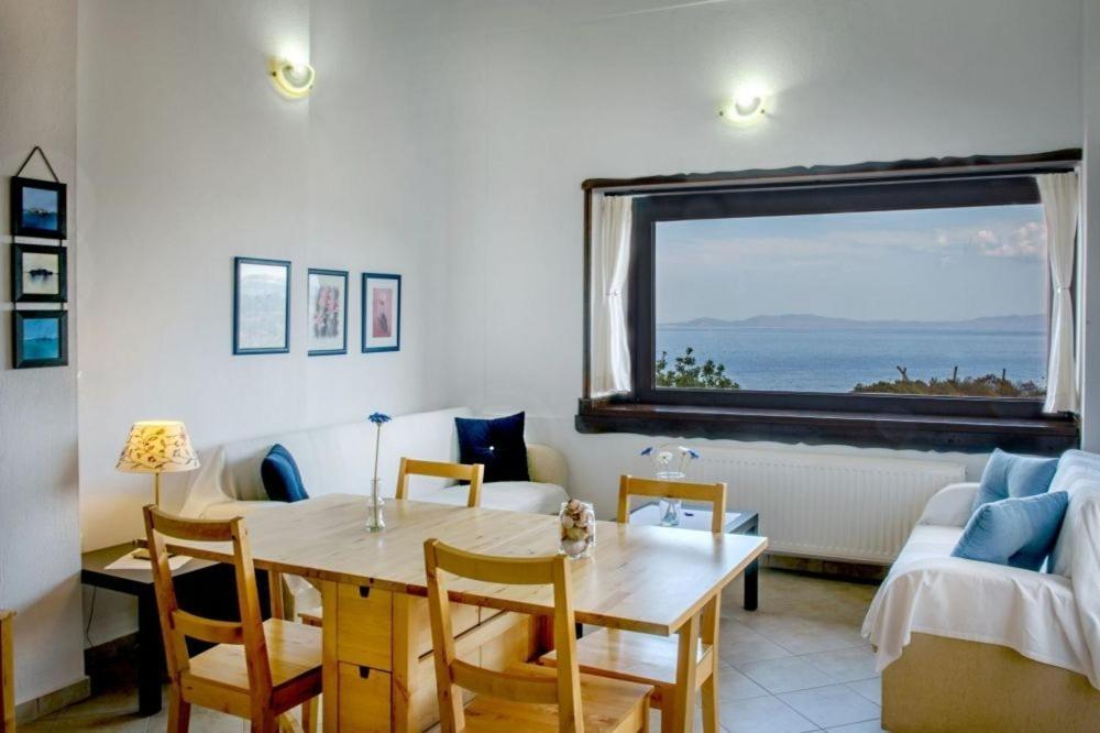 Katevi Luxury Seafront Villa Иерисос Екстериор снимка