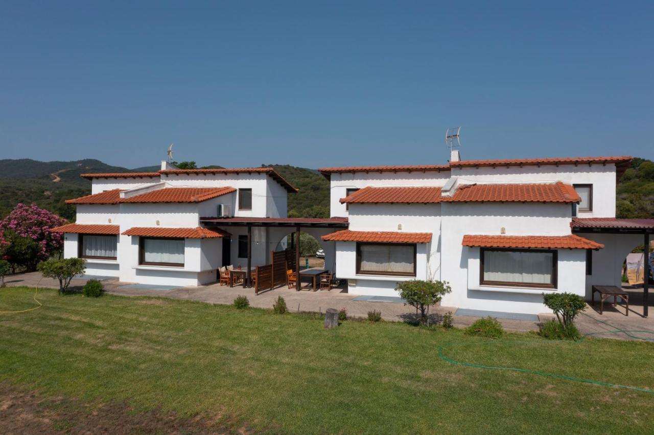 Katevi Luxury Seafront Villa Иерисос Екстериор снимка